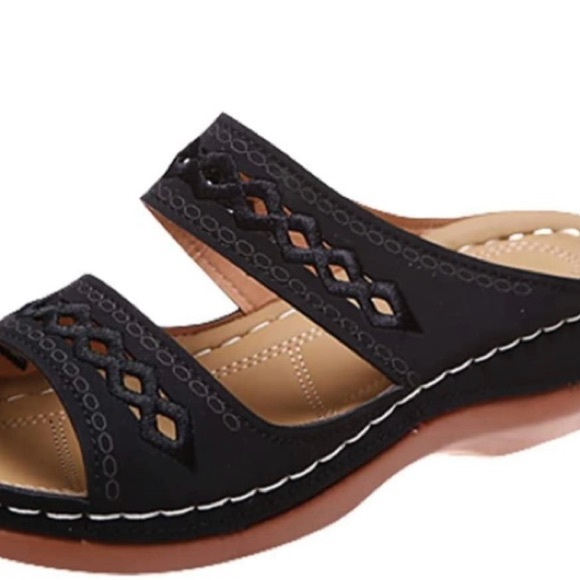 NWT black Flip Flops Women Brown  Diamond-Cutout Sandals Sz 39 = 8 - Picture 5 of 13